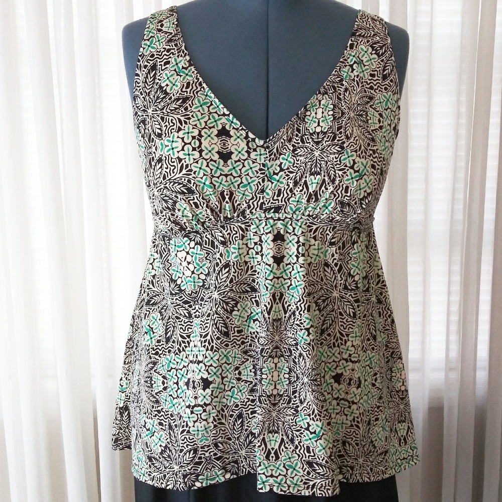 Swimsuits For All Flowy Tankini Top